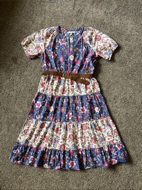 Harlow and Rose multi-tired dress with belt size L